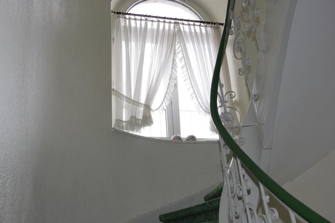 Hotel Kurpfalzstuben MHG Buitenkant foto