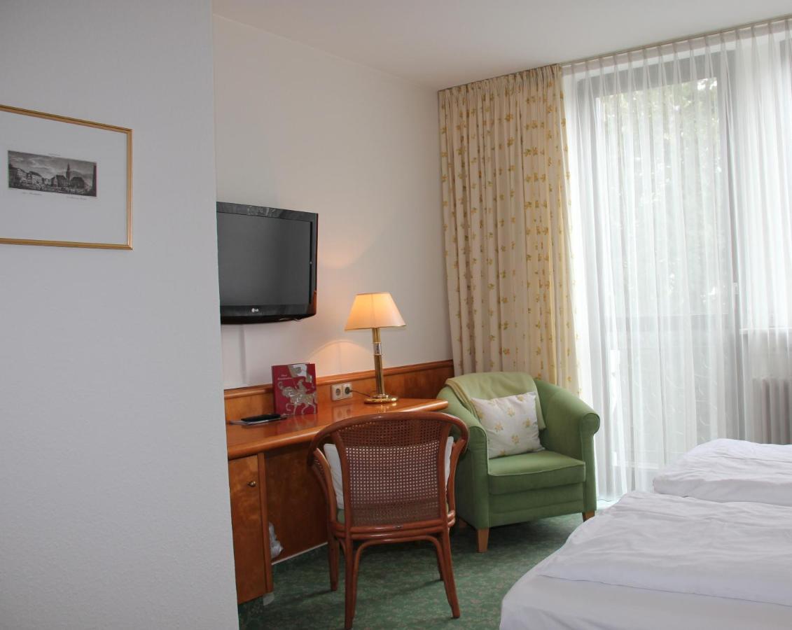 Hotel Kurpfalzstuben MHG Buitenkant foto