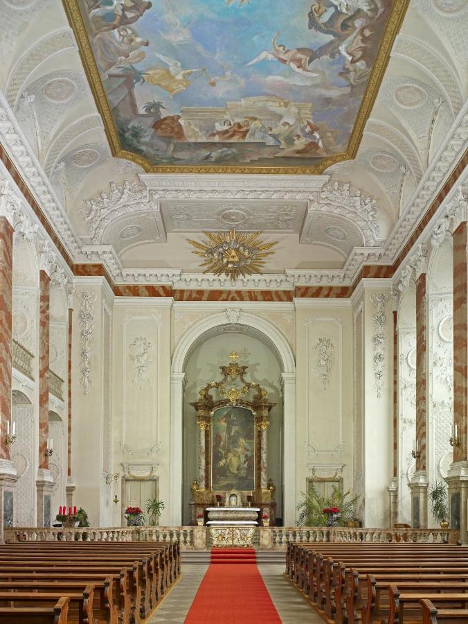 Hotel Kurpfalzstuben MHG Buitenkant foto